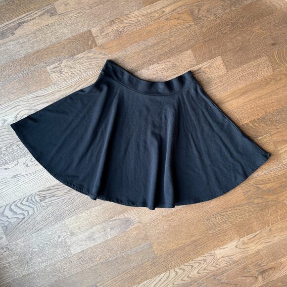 Splendid Women's Swing Skirt, Skater Style, Black, Size Large - Picture 4 of 9